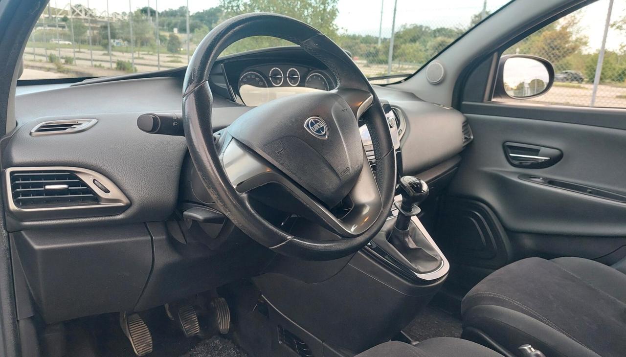 LANCIA Y -1.2 GPL - UNICO PROPRIETARIO - NEOP