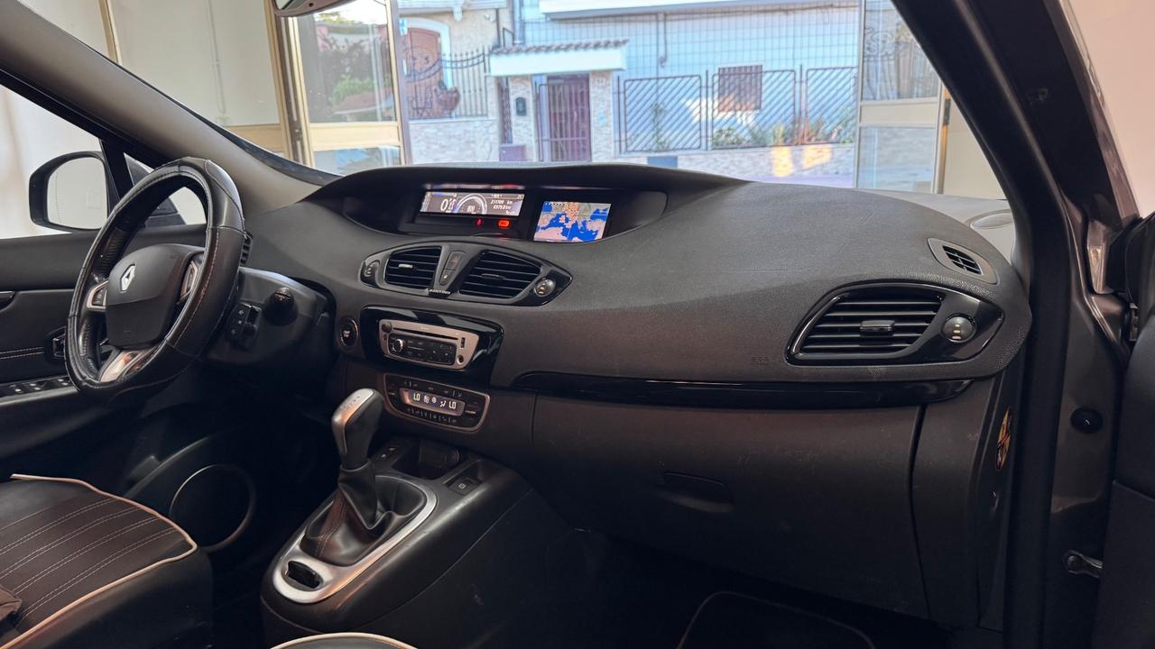 Renault Scenic XMod 1.5 dCi 110CV EDC Live