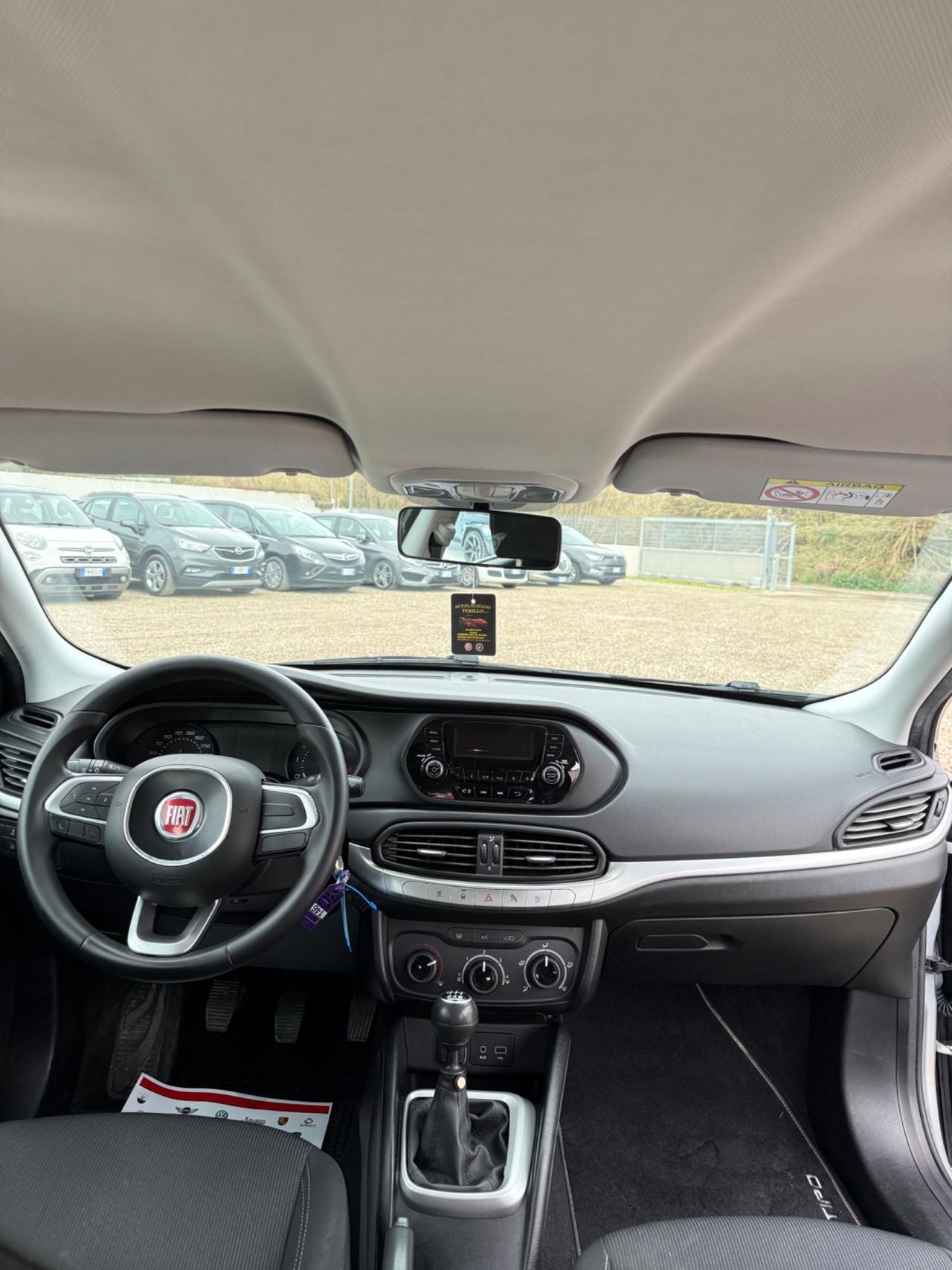 Fiat Tipo 1.6 Mjt S&S 5 porte Easy
