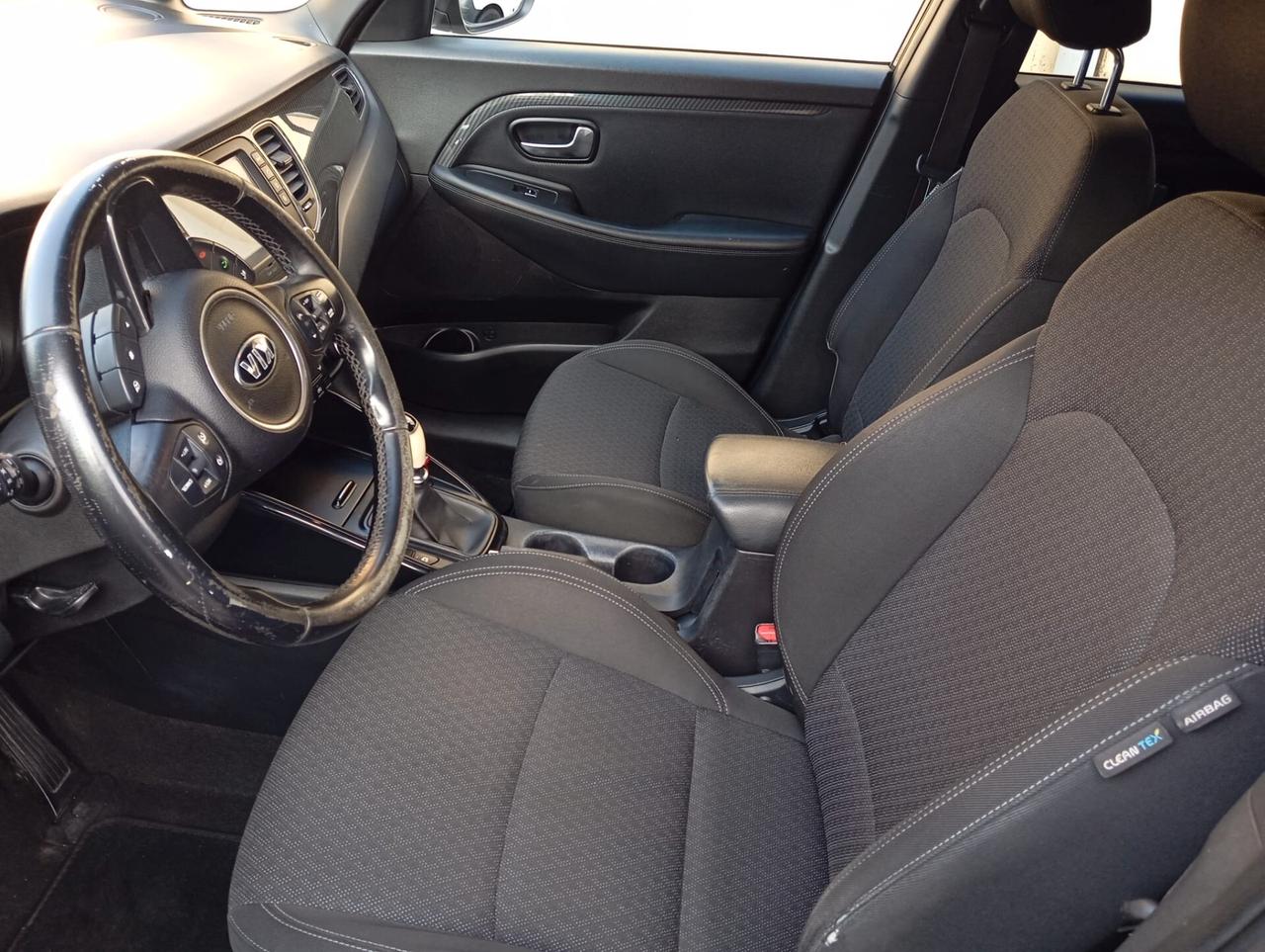 Kia Carens 1.7 CRDi 115 CV Business Class