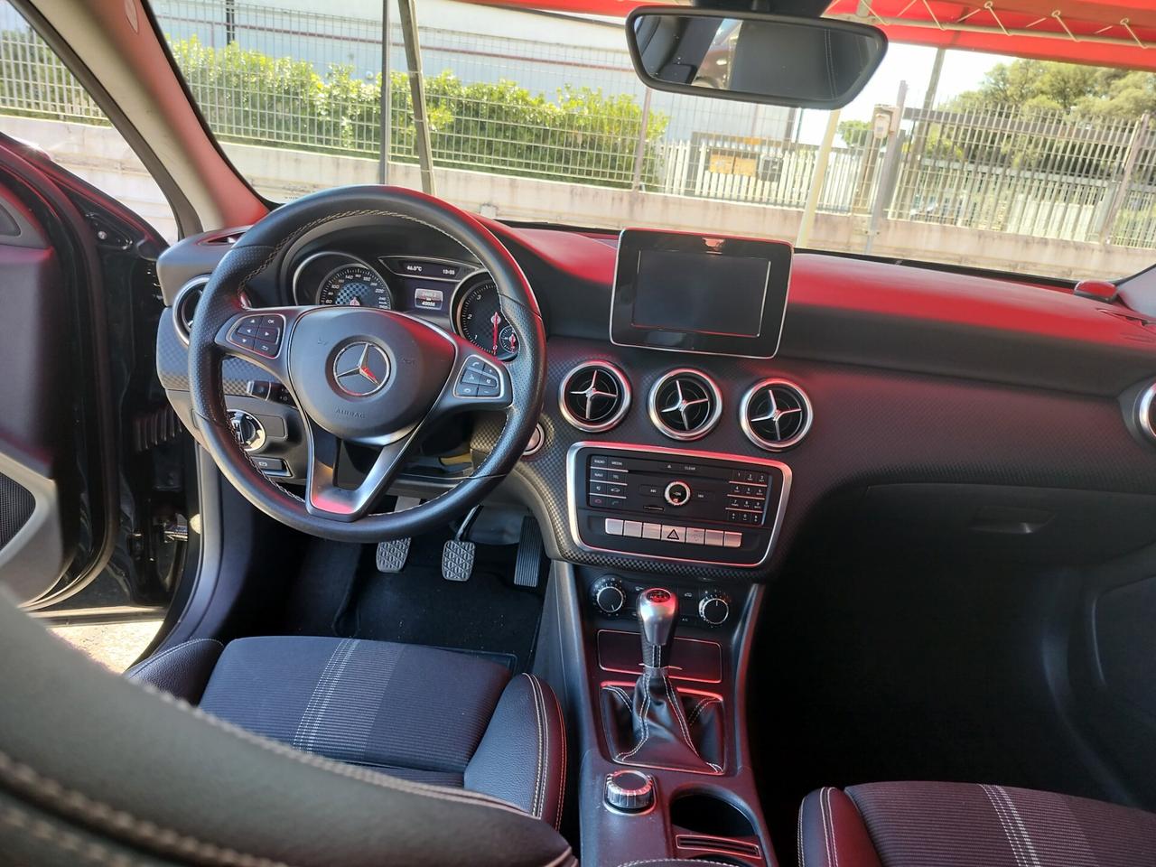 Mercedes-benz A 180 A 160 d Sport km certificati