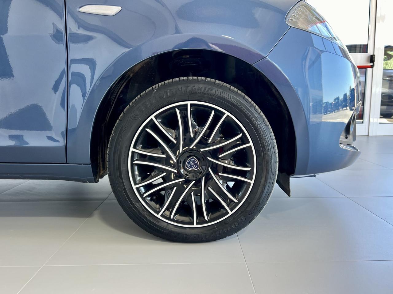 Lancia Ypsilon 1.0 FireFly S&S Hybrid GOLD - 2022
