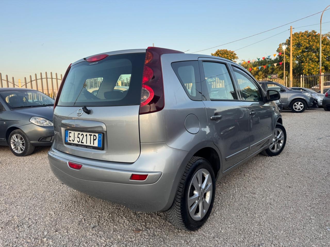 Nissan Note 1.4 16V Silver Edition