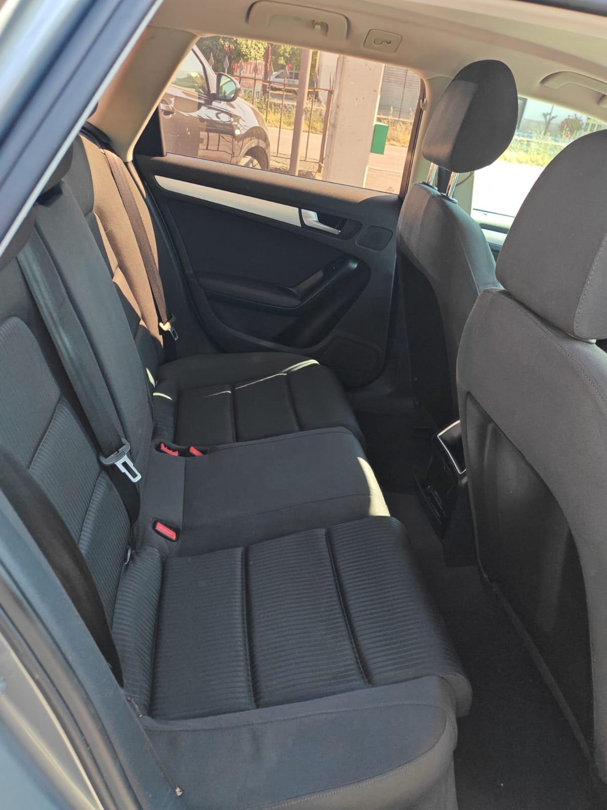 Audi A4 2.0 TDI 143CV frezione nuova