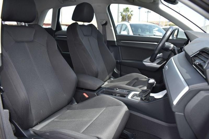 Audi Q3 2.0 35 TDI S Tronic Business
