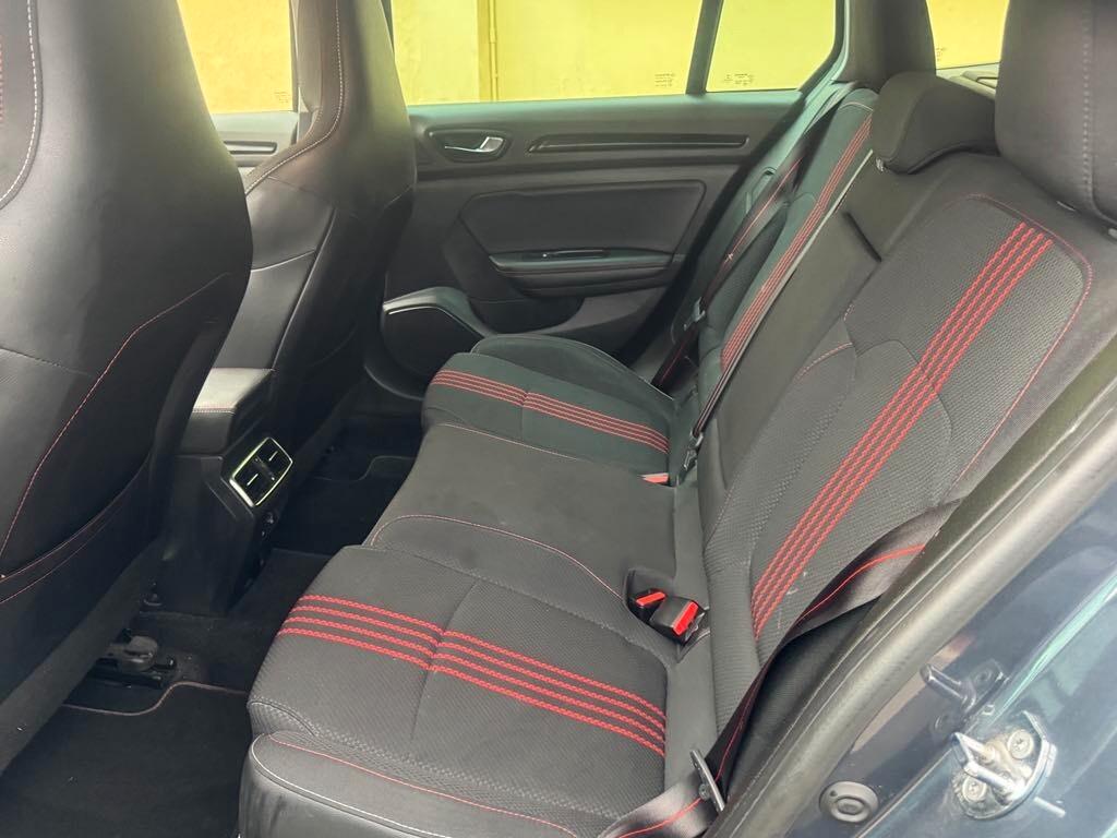 Renault Megane 2020 Sporter Blue dCi 115 CV R.S Line