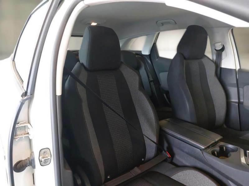 PEUGEOT 3008 BLUEHDI 130 SES BUSINESS SUV