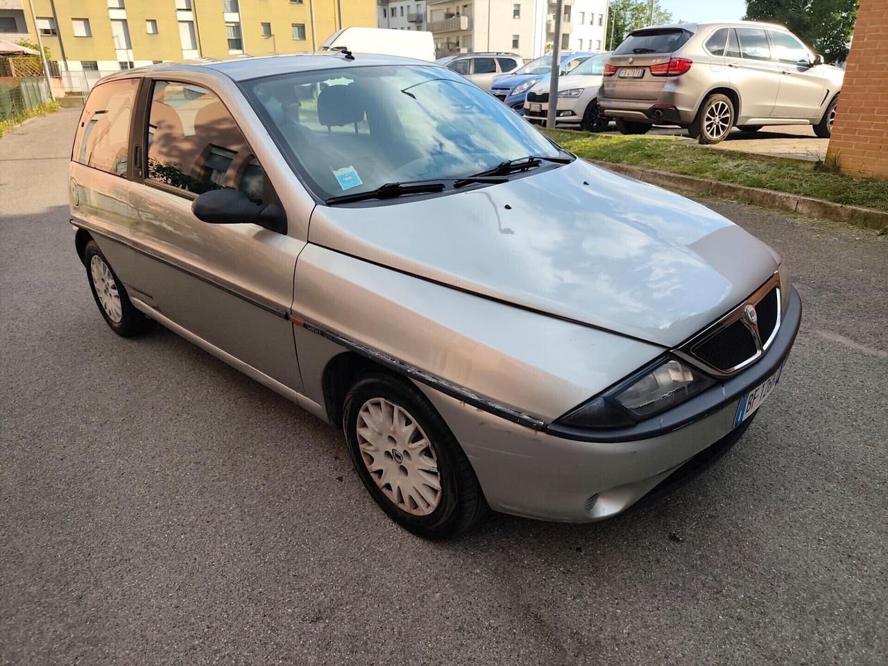 Lancia Y 1.2i cat LS