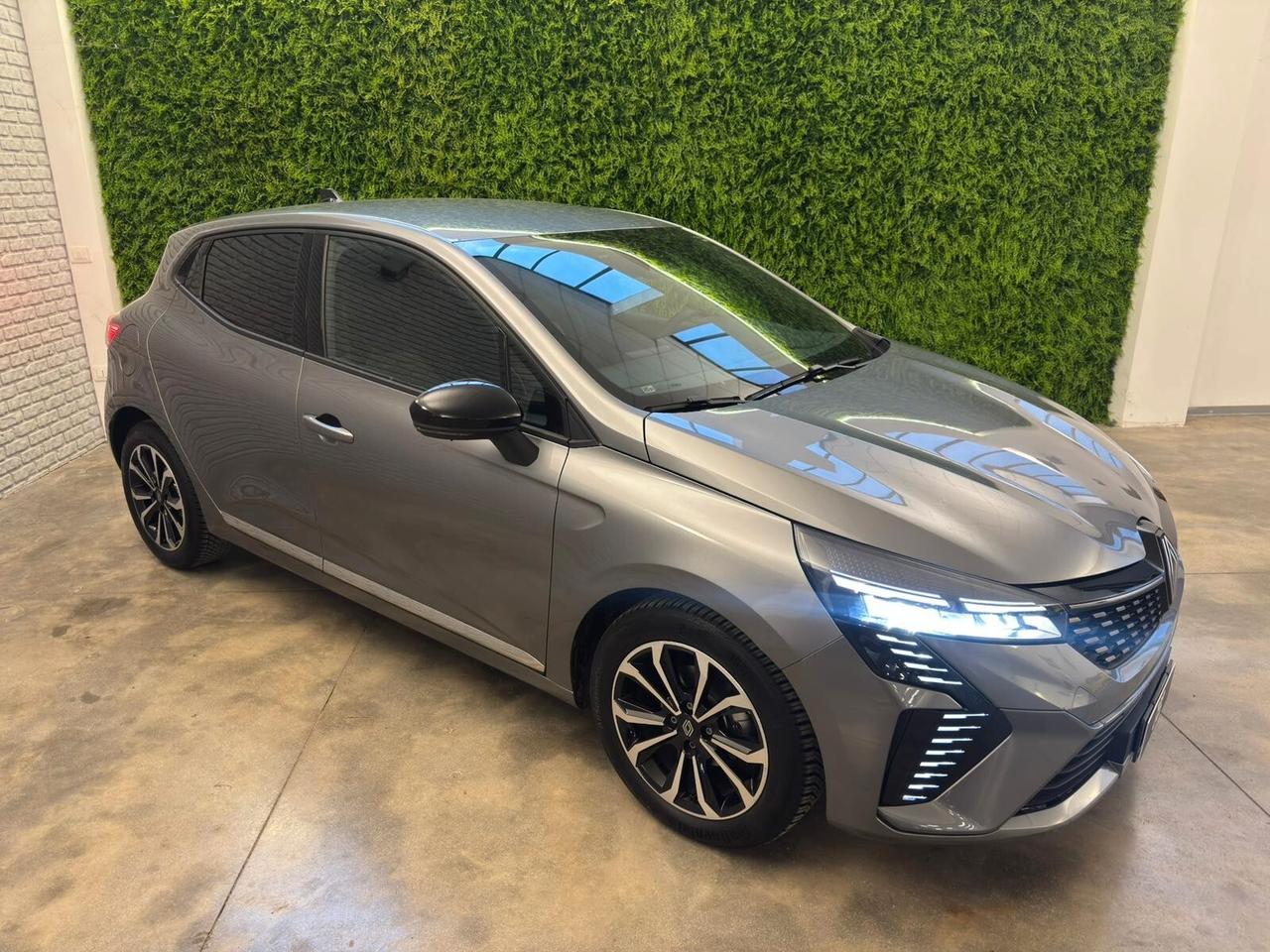 Renault Clio TCe 90 CV 5 porte Techno