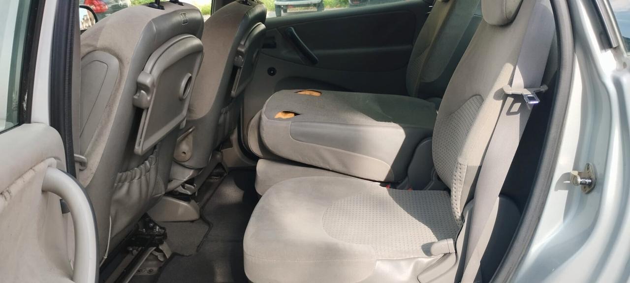 Citroen Xsara Picasso 2.0 HDi Elegance