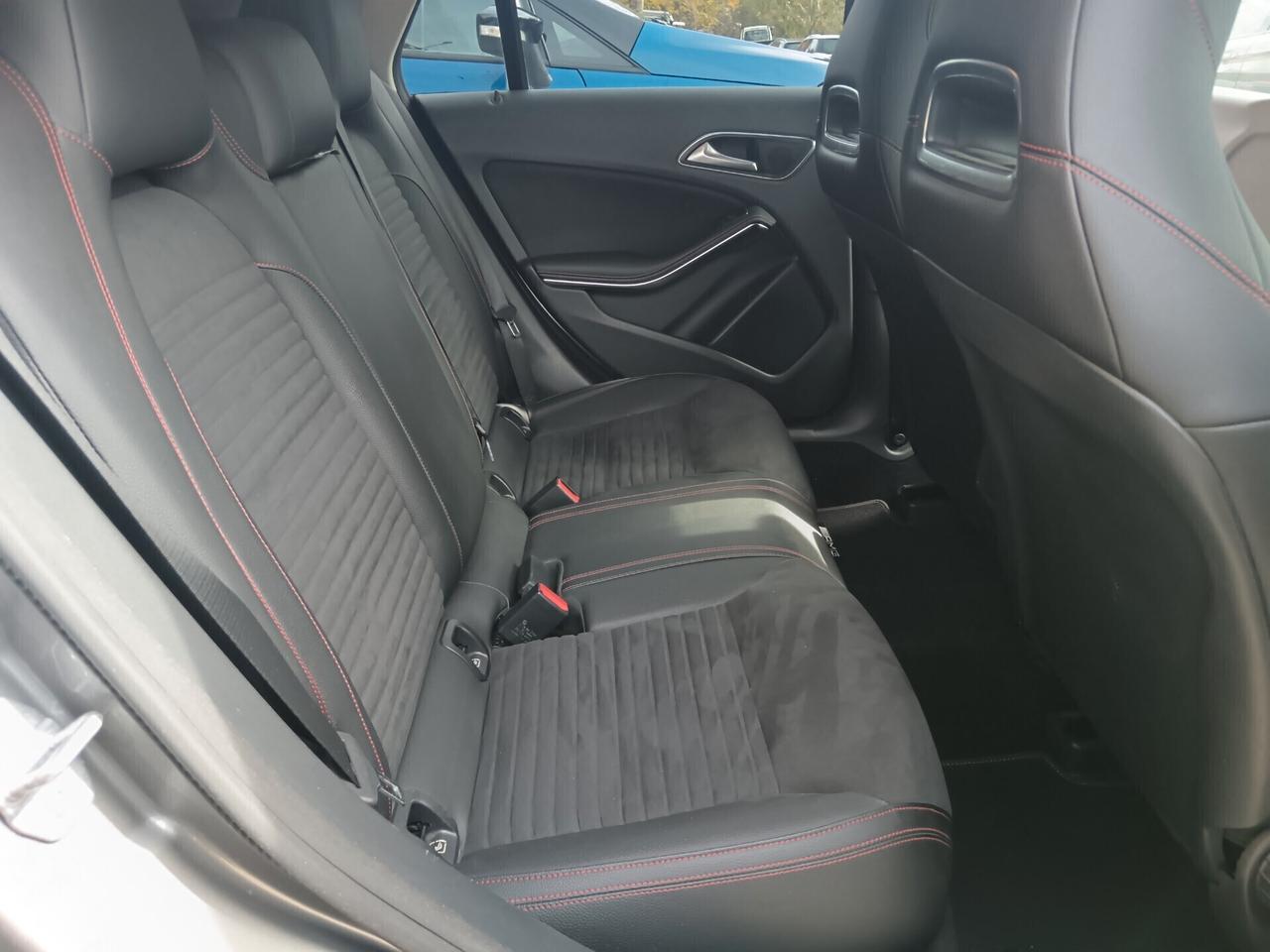 Mercedes-benz CLA 200 136CV 4MATIC SW FULL OPT