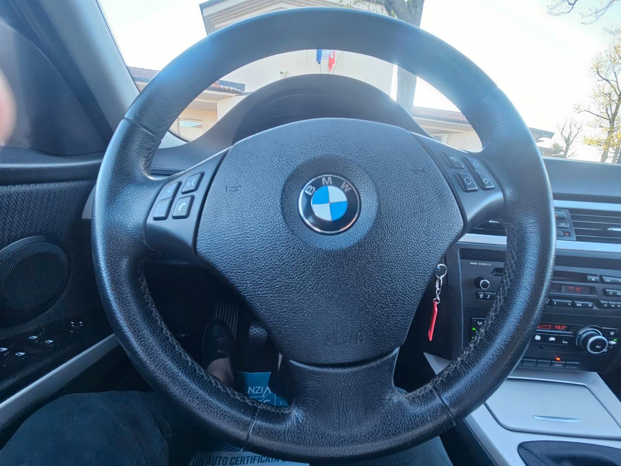 Bmw 320d Berlina E5 160.000km