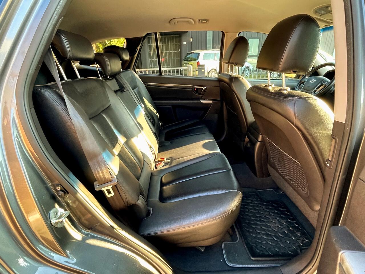 HYUNDAI SANTA FE 2.2D aut-7POSTI-FULL-EURO5-2011