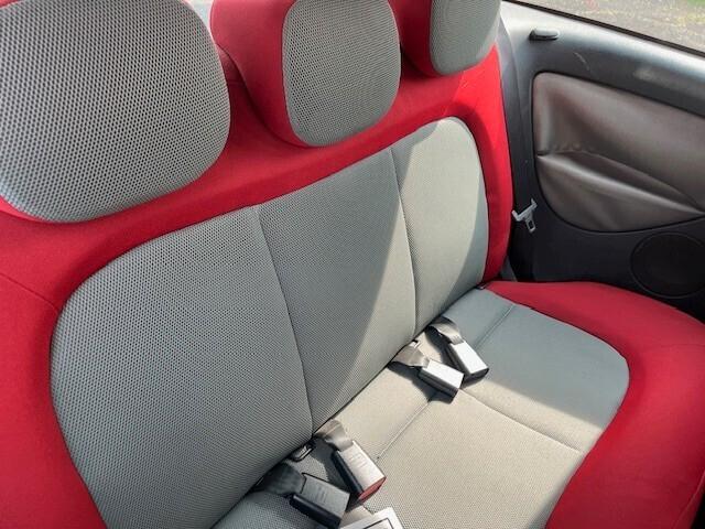 Lancia Ypsilon 1.4 16V Argento