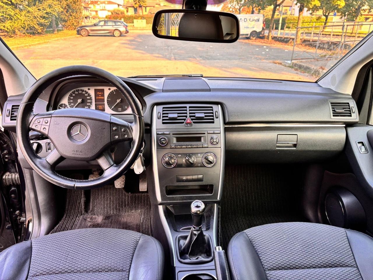 Mercedes-benz B 200 CDI BlueEFFICIENCY Premium