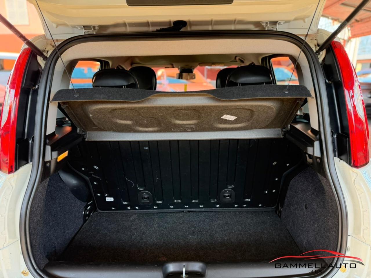 Fiat New Panda 0.9 Metano Lounge 84cv