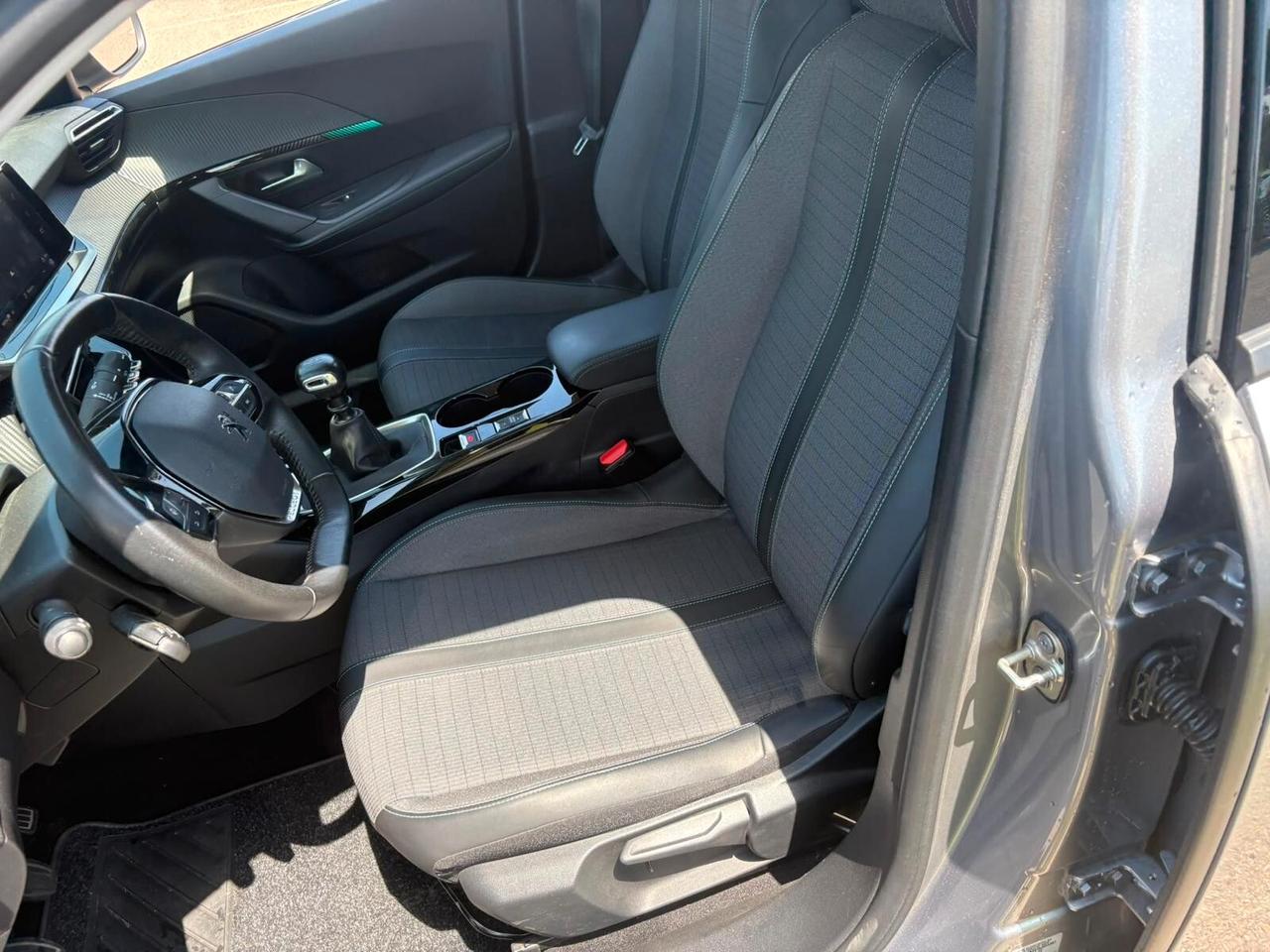 Peugeot 2008 PureTech 130 S&S Allure