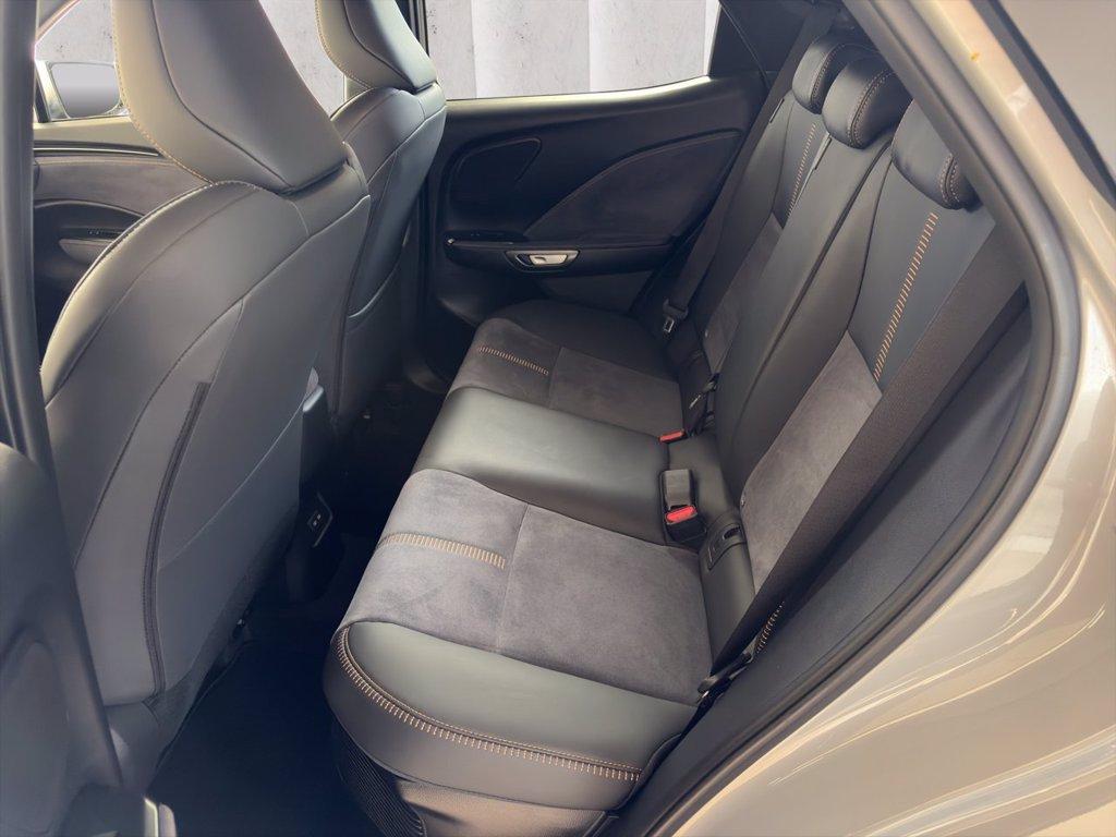LEXUS LBX 1.5 hybrid Cool 4wd del 2025