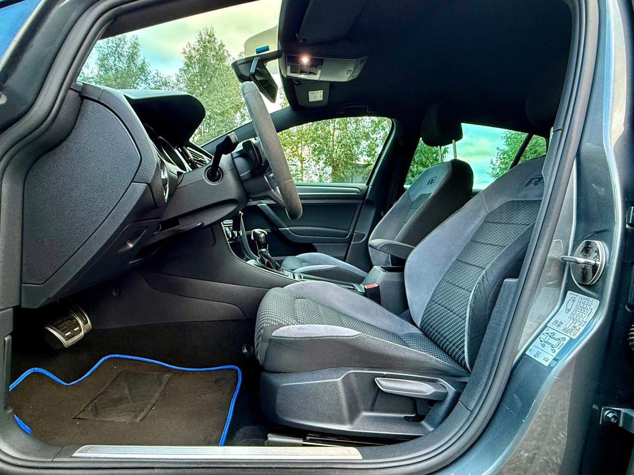 VOLKSWAGEN GOLF 1.6 TDI 115 CV DSG SPORT R LINE