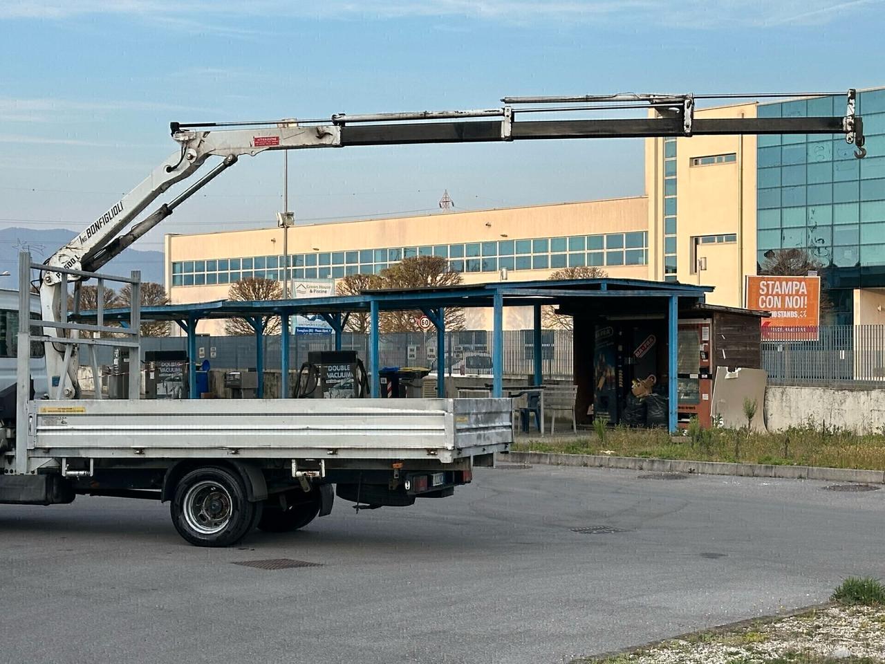 IVECO DAILY 35C12 CON GRU BONFIGLIOLI P35 SUPER PREZZO!