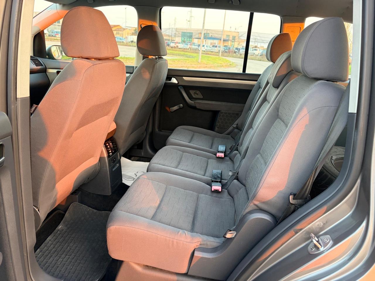 Volkswagen Touran 2.0 Trendline Ecofuel