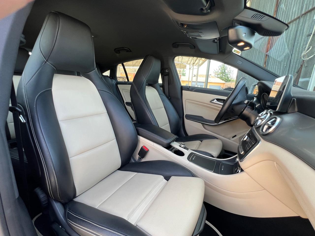 Mercedes CLA 220 d S.W. 4Matic Business FINANZIABILE