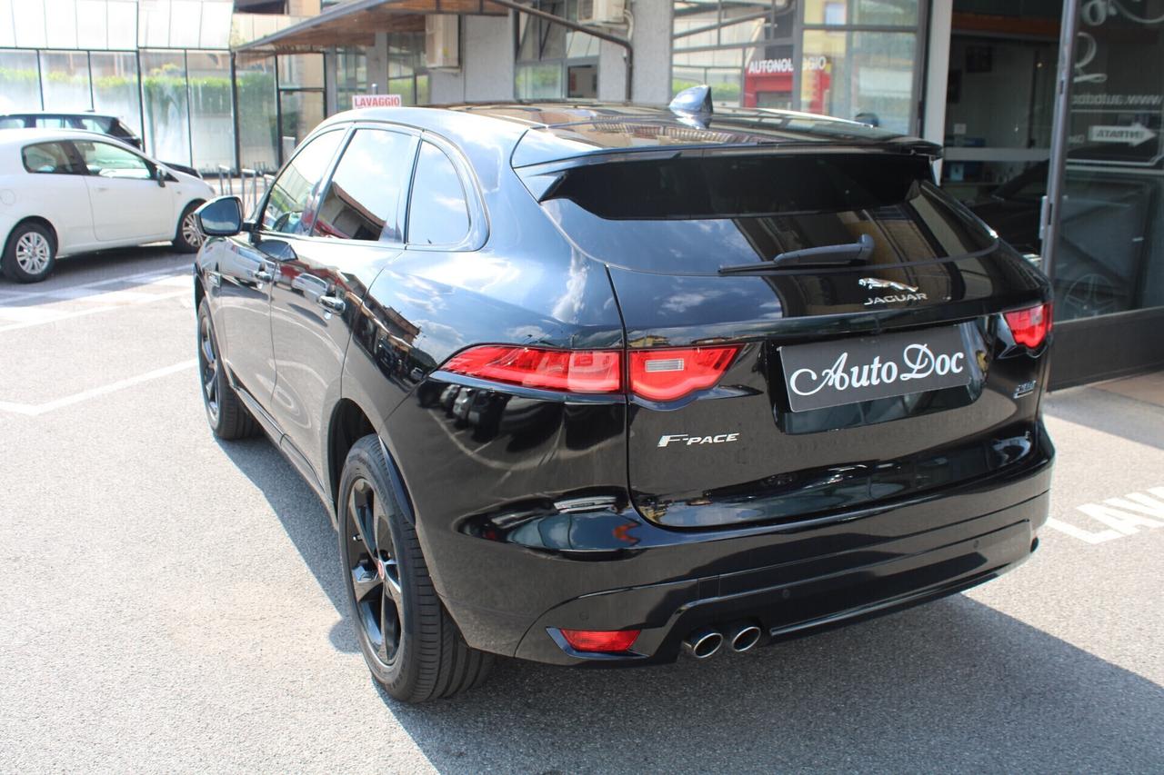 Jaguar F-Pace 2.0 D 180 CV AWD R-Sport