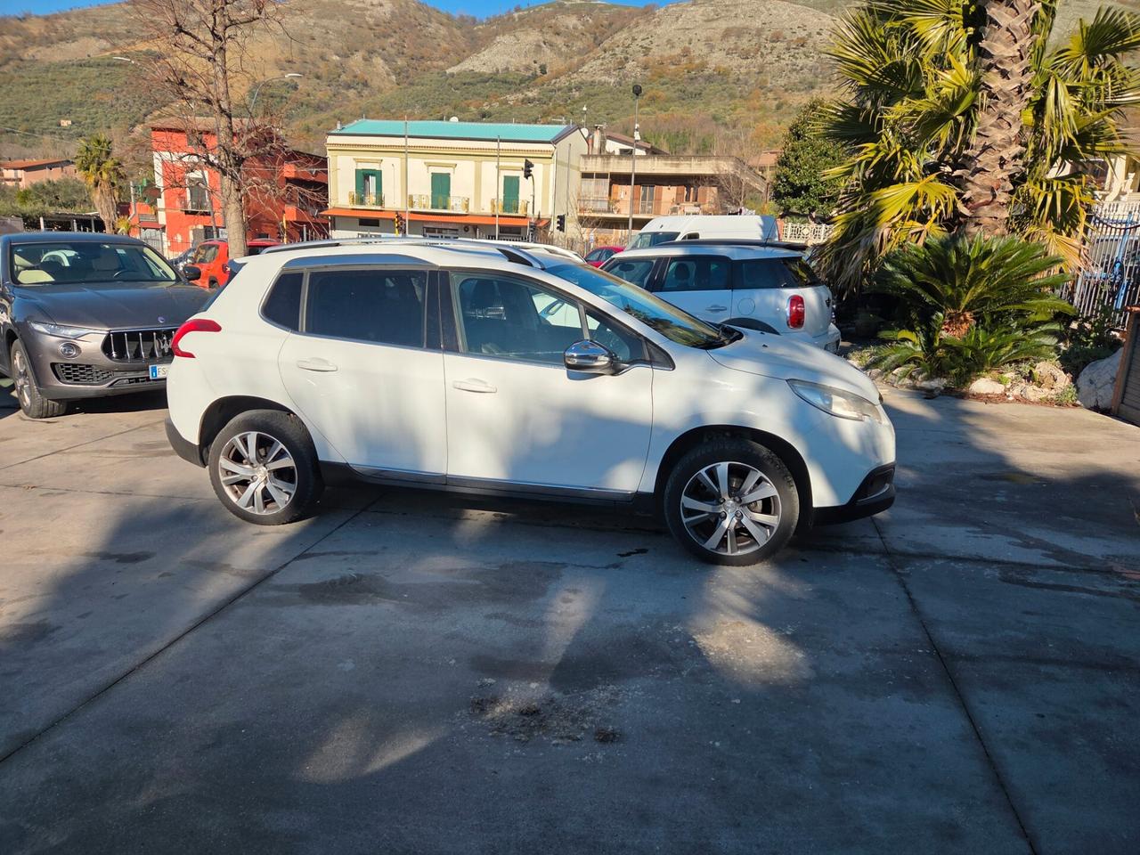 Peugeot 2008 1.6 e-HDi 92 CV Stop&Start Allure