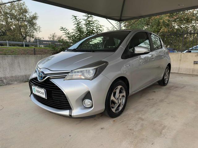 TOYOTA Yaris 1.5 Hybrid 5 porte Active AUTOMATICA PER NEOPATENT
