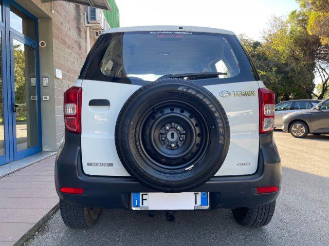 DAIHATSU Terios 1.3 86CV SX 4X4 5 P CLIMA RADIO CD GANCIO TRAINO