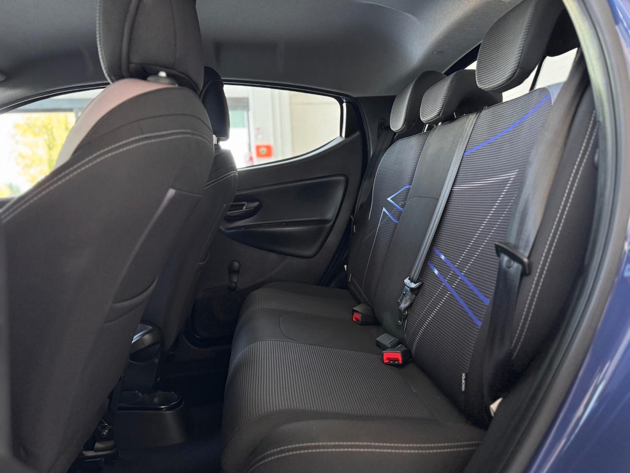 Lancia Ypsilon 1.2 69 CV 5 porte Gold