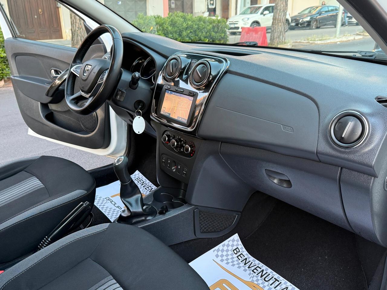 Dacia Sandero 0.9 TCe 90CV NAVI CAMERA LED - 2018