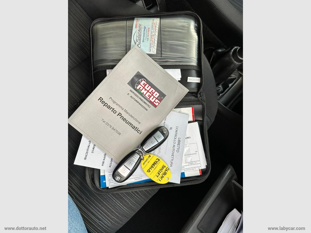 SUZUKI Swift 1.3 DDiS 5p. B-Top Bi-Color