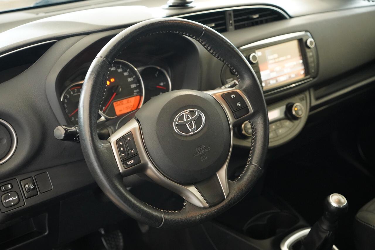 Toyota Yaris 1.0 5 porte Lounge 70 CV