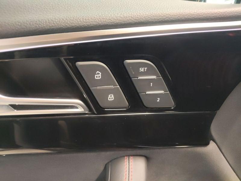 Audi RS4 RS4 2.9 TFSI tiptronc quattro Avant