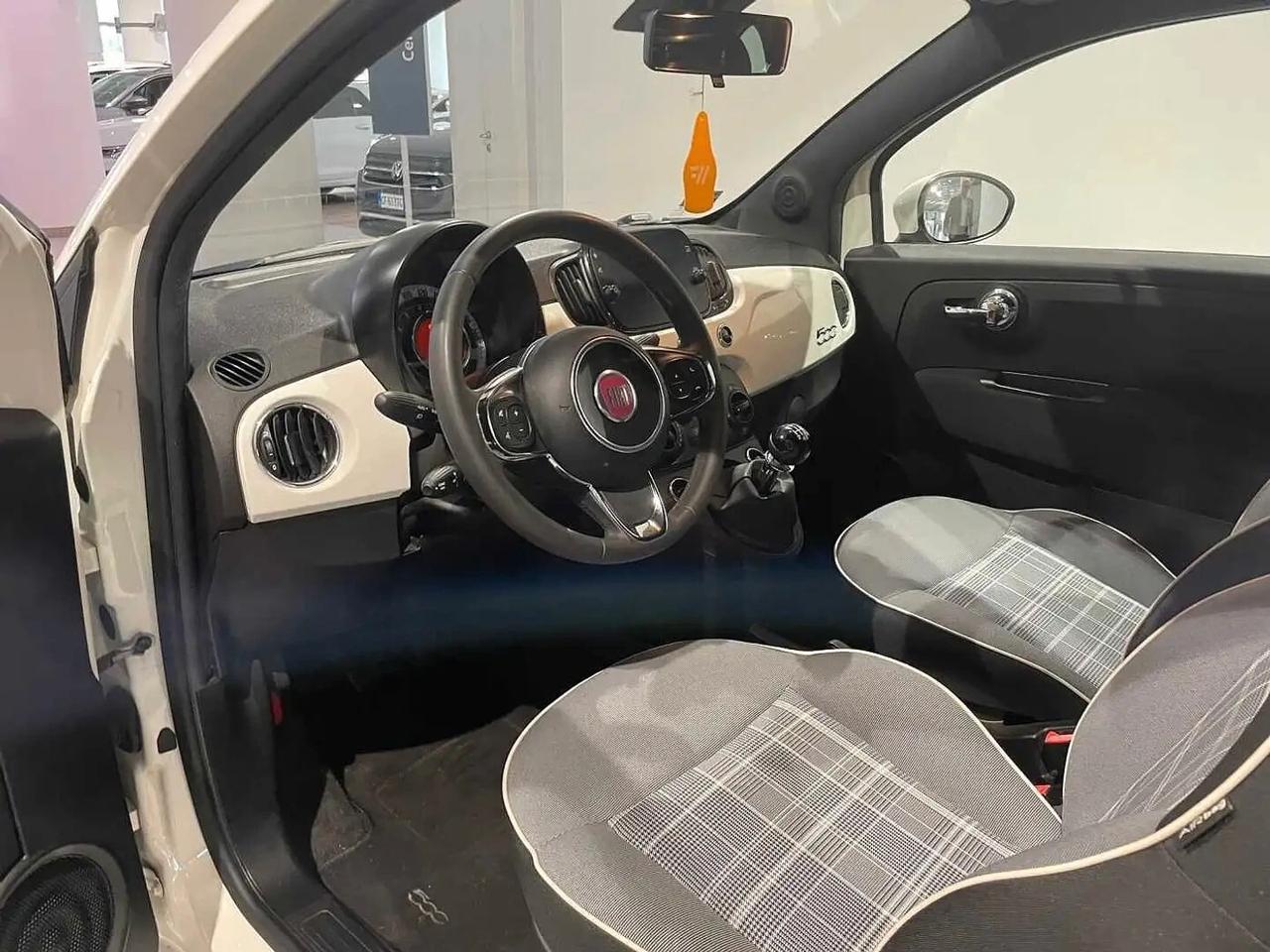 FIAT 500 LOUNGE - PROMO