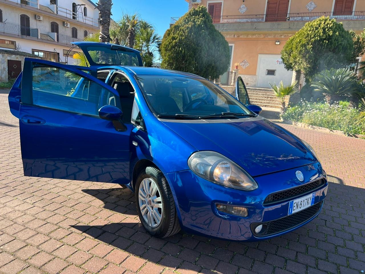 Fiat Punto 1.3 MJT II 75 CV 3 porte Easy