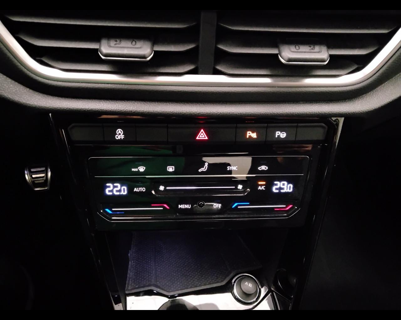 VOLKSWAGEN T-Roc 2022 - T-Roc 1.0 tsi R-Line 110cv