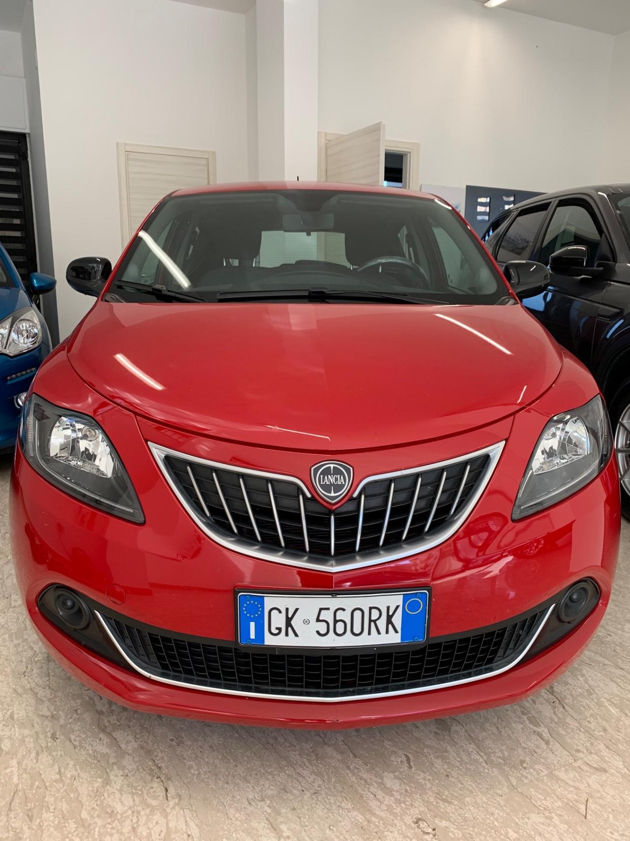 Lancia Ypsilon 1.0 FireFly 5 porte S&S Hybrid Alberta Ferretti