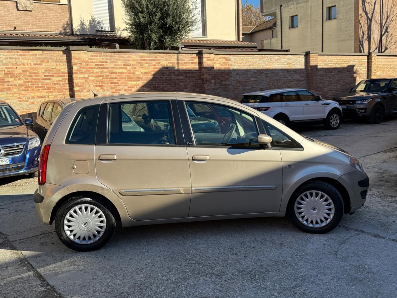 Lancia MUSA 1.4 16V Platino Plus GPL