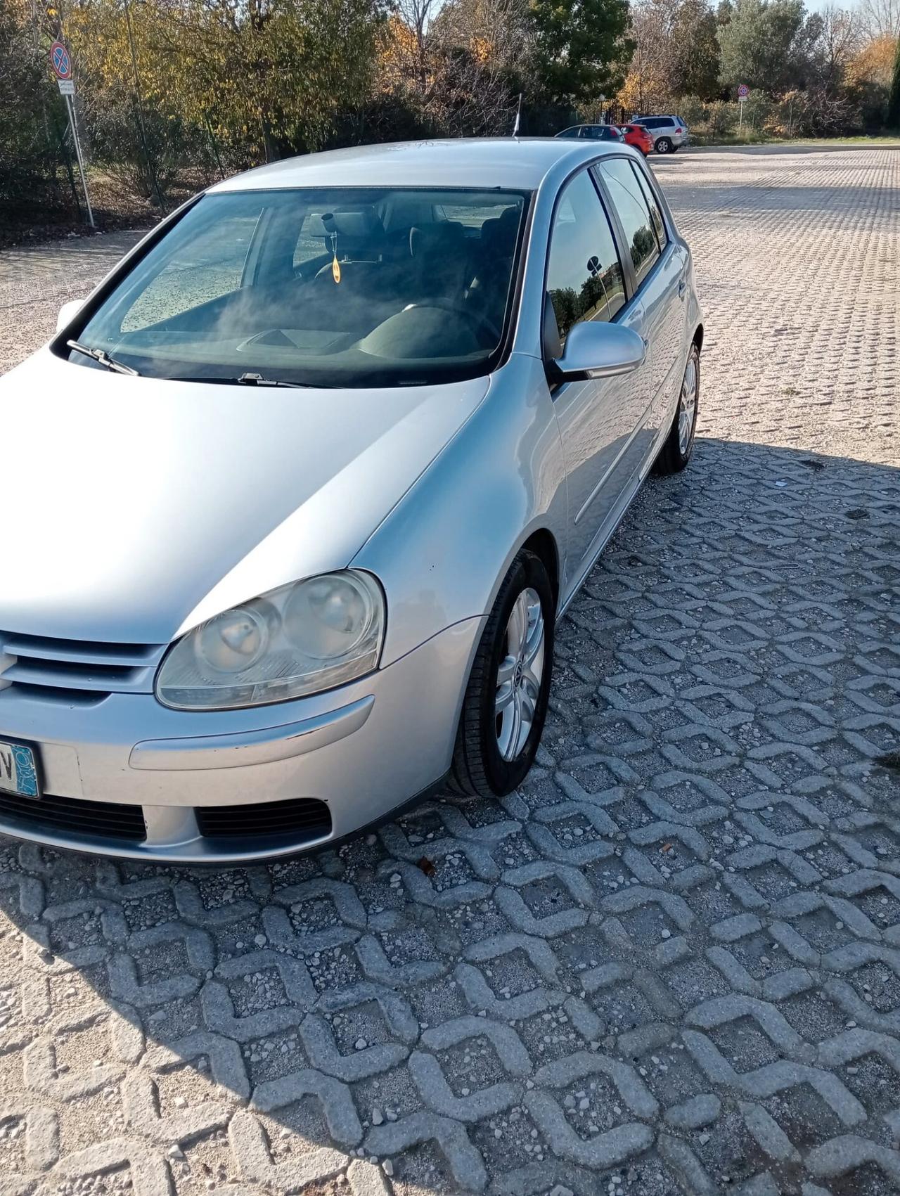 Volkswagen Golf 1.6 5p. Comfortline