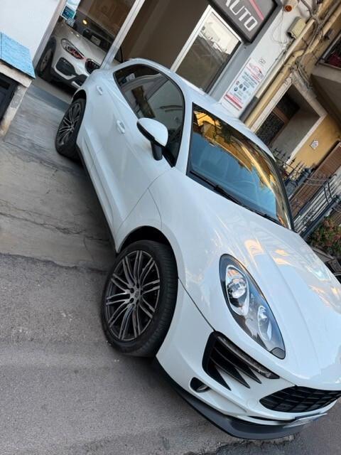 Porsche Macan 2.0