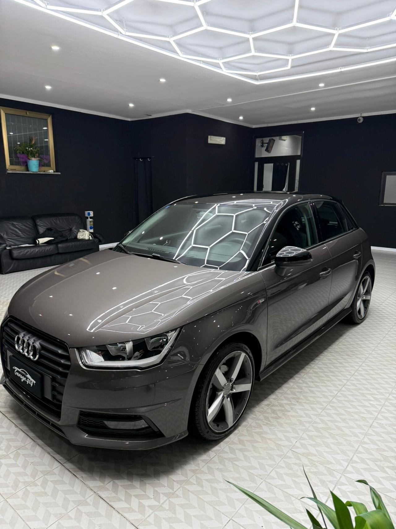Audi A1 1.0 TFSI ultra Admired