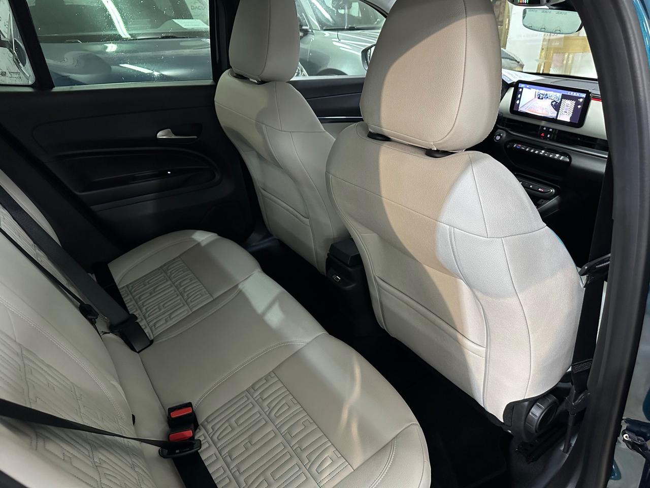 Fiat 600 Hybrid 100 CV DCT MHEV La Prima