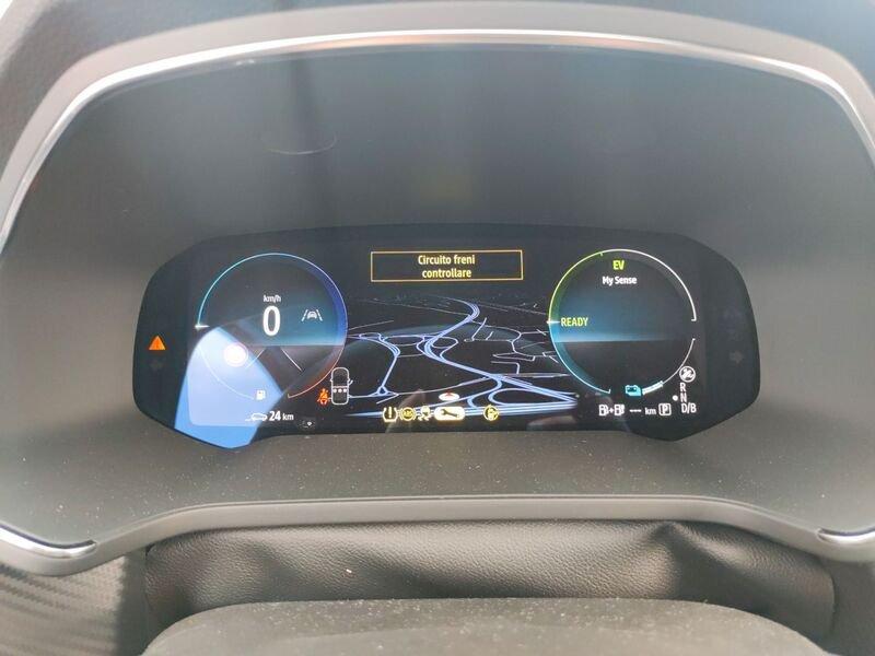 Renault Captur NUOVO E-Tech enginereed Plug-In hybrid 160