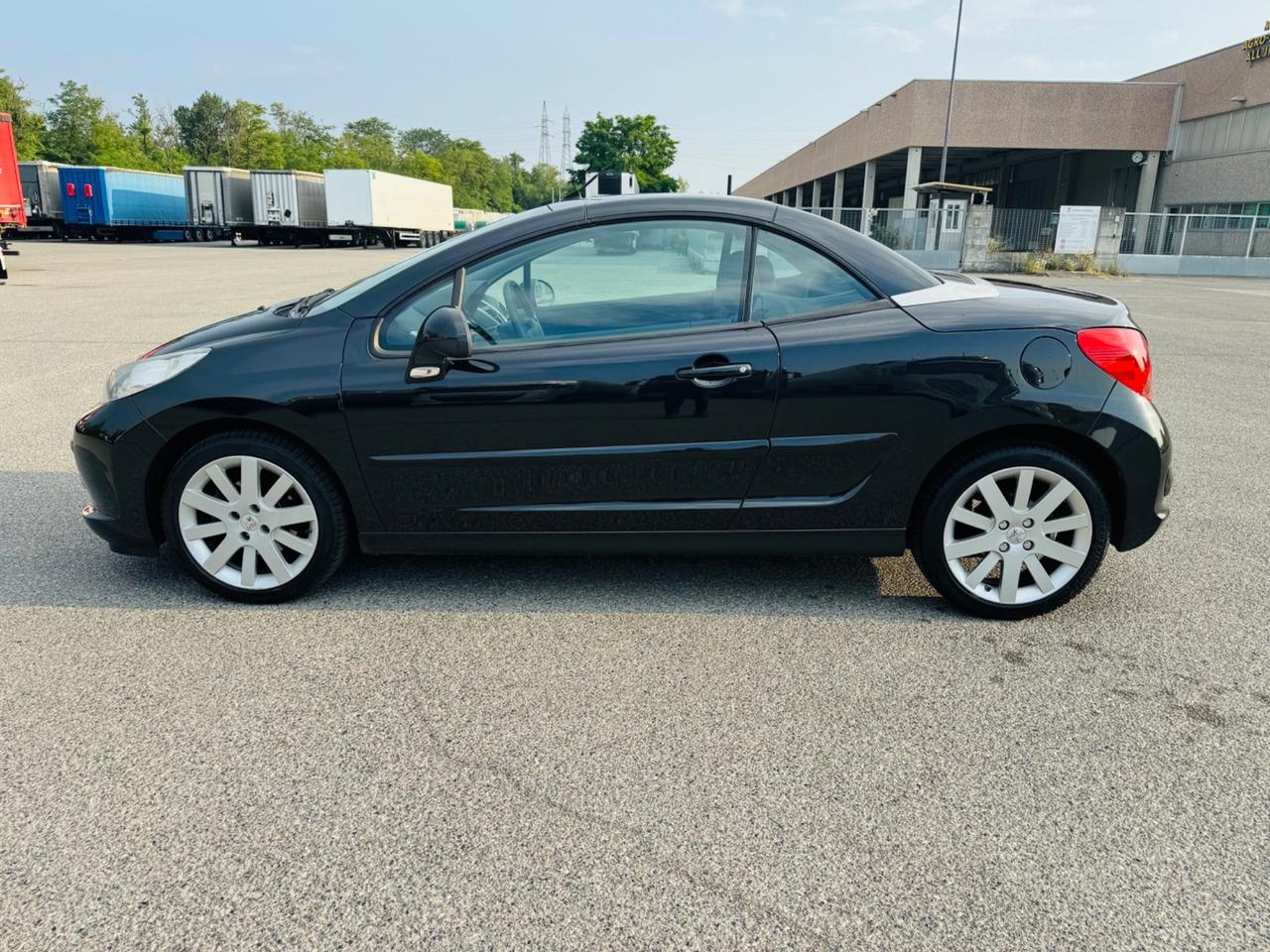 Peugeot 207 1.6 HDi 110CV CC Tecno