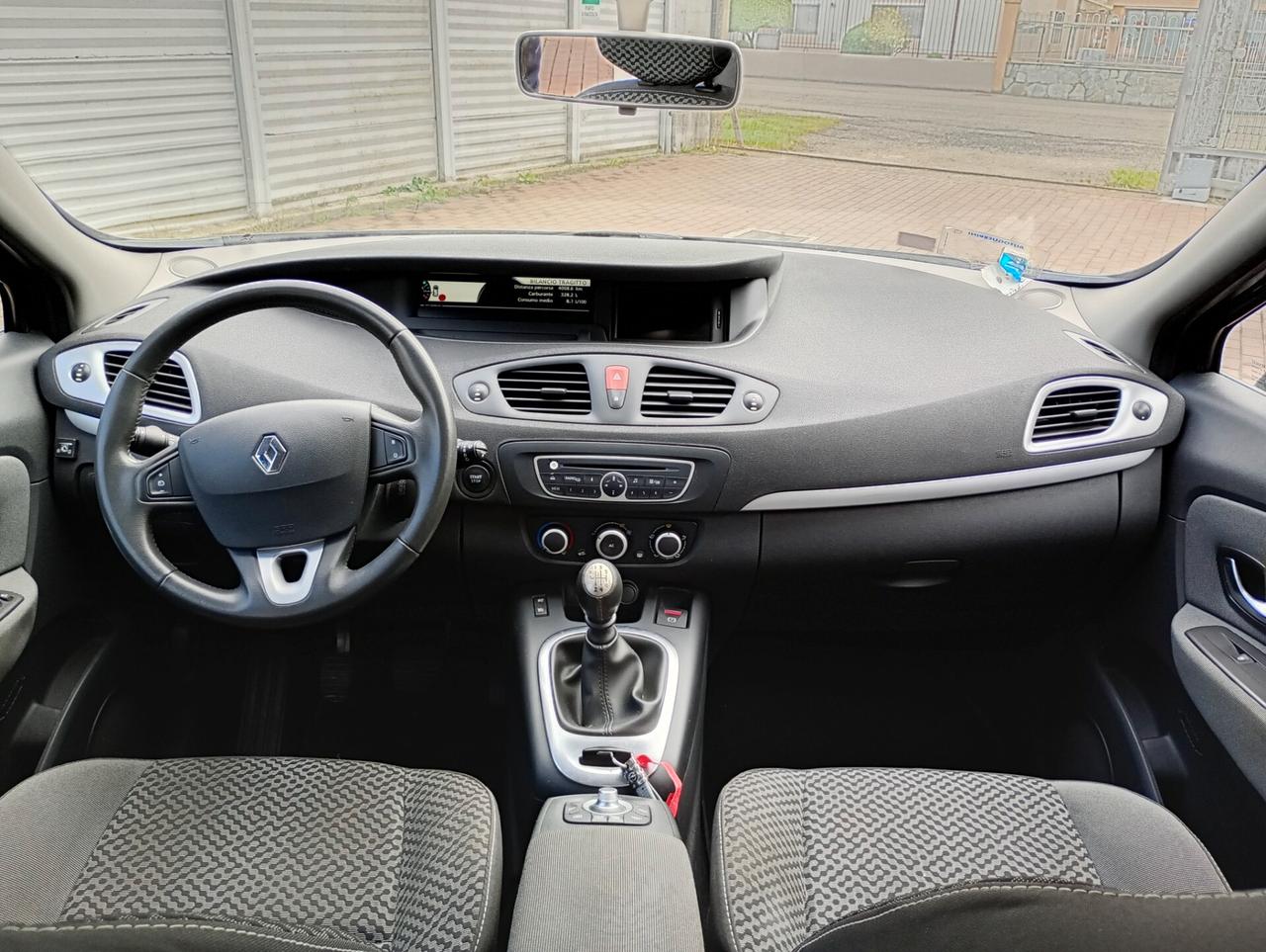 Renault Scenic X-Mod 1.6 Attractive GPL