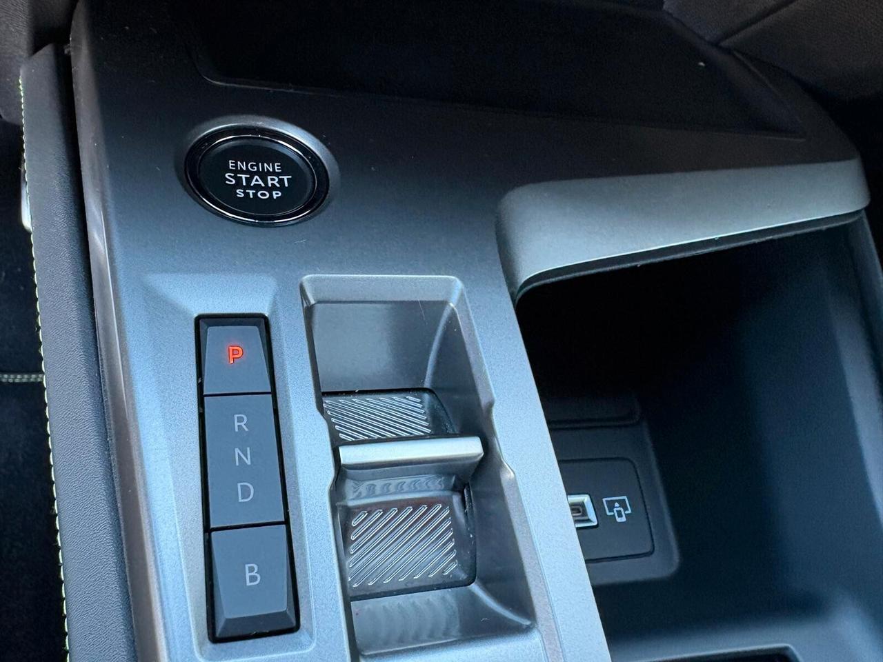 Peugeot 308 GT motore elettrico (54 kWh) 156 CV SPOTICAR