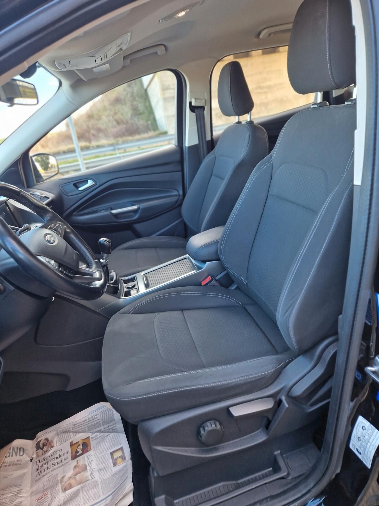 Ford Kuga 1.5 TDCI 120 CV S&S 2WD Business