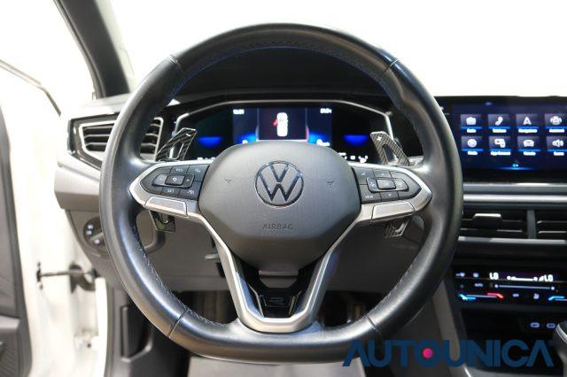 VOLKSWAGEN Polo 1.0 TSI DSG R-LINE AUTOMATICA NEOPATENTATI
